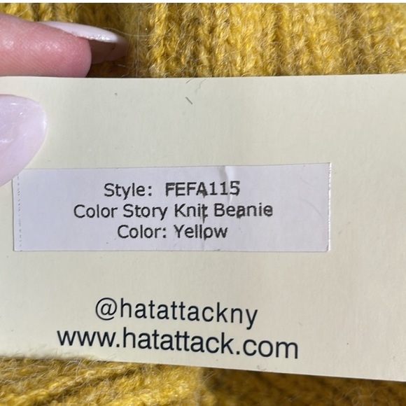 NWT Hat Attack Color Story Knit Beanie in Mustard Yellow Women’s One Size - Picture 5 of 6